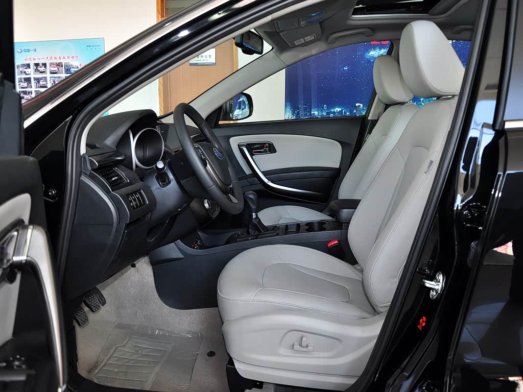 一汽奔腾 奔腾x80 2015款 2.0l 手动豪华型