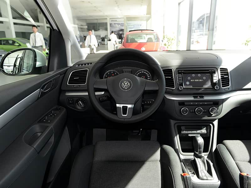 大众(进口) 夏朗 2014款 2.0tsi 标配型