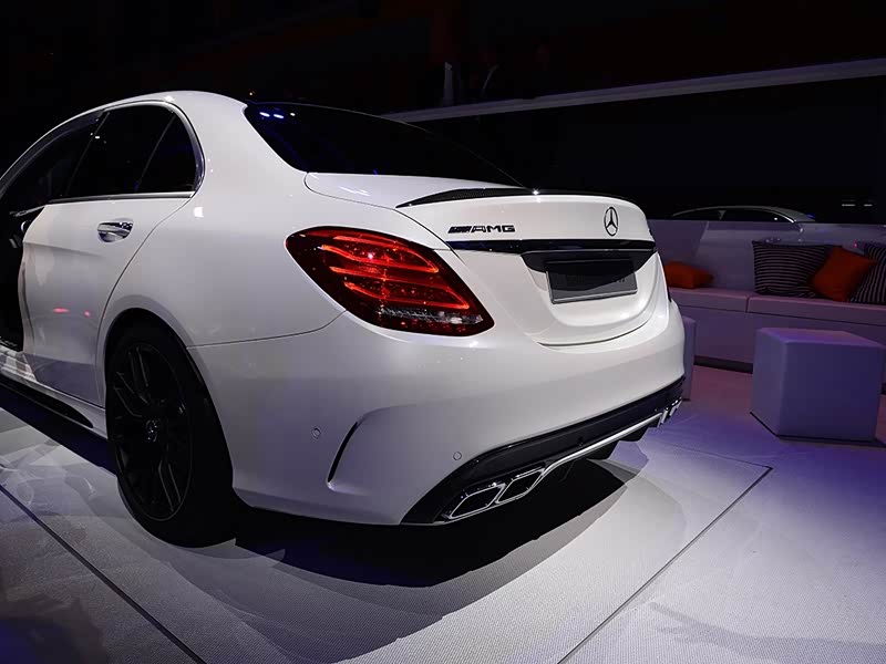 您还可以查看 奔驰c级amg:报价