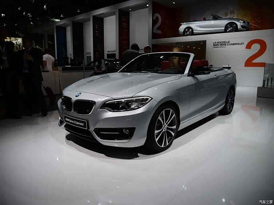 『配图为2014年巴黎车展首发的228i敞篷轿跑车』宝马2系敞篷轿跑车的