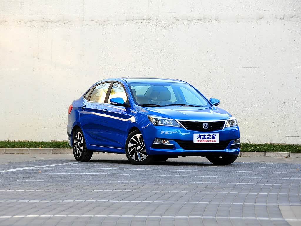 长安汽车 悦翔v7 2015款 1.6l 自动乐趣型 国iv