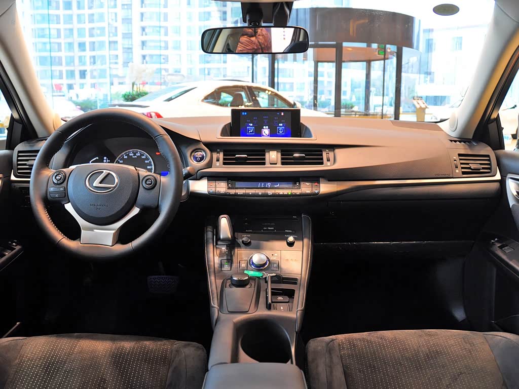 雷克萨斯 雷克萨斯ct 2014款 ct200h 舒适版 单色 深棕 车身外观 已经