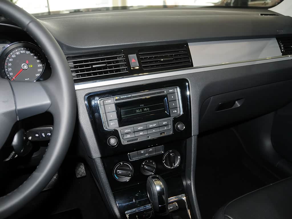 一汽-大众 宝来 2014款 1.6l 自动舒适型