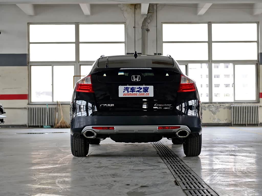 广汽本田 歌诗图 2014款 3.0l awd尊贵导航版