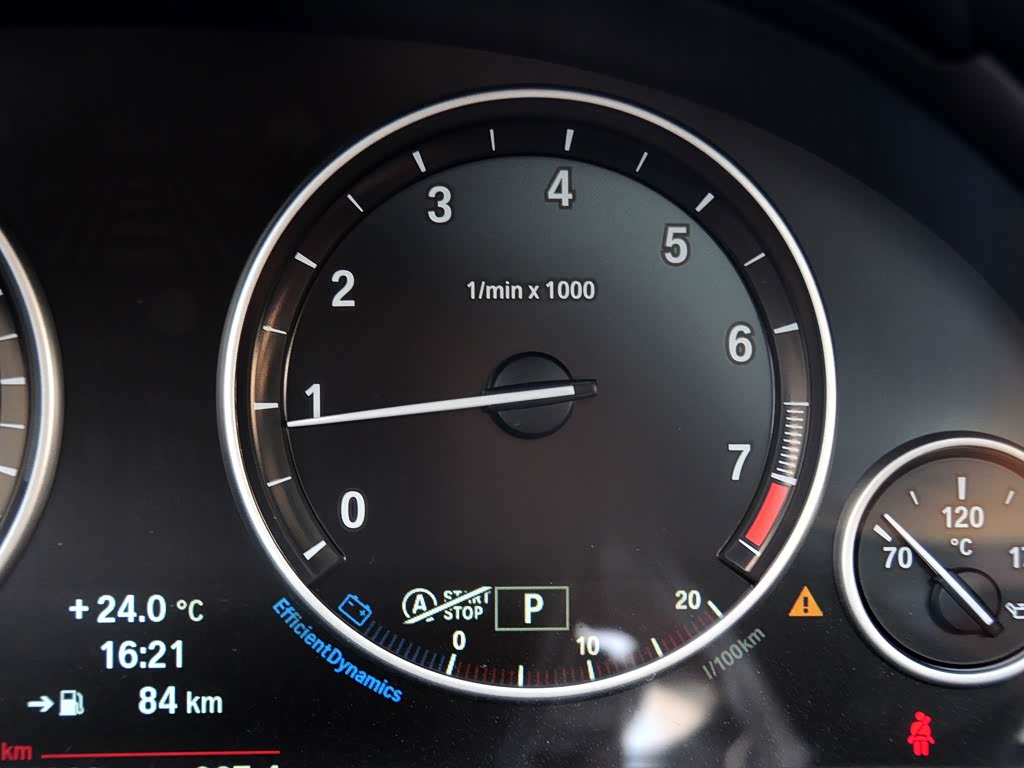 2014款528ixdrivem运动型旅行版