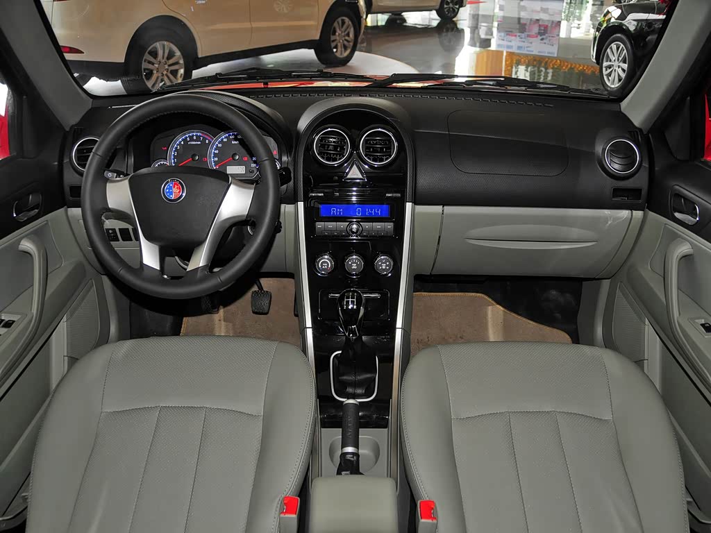 吉利汽车 吉利sc3 2014款 1.3l 尊贵型