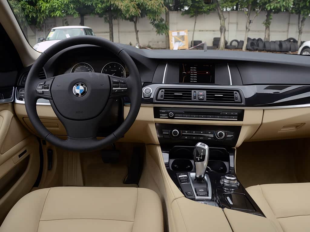华晨宝马 宝马5系 2014款 520li 典雅型