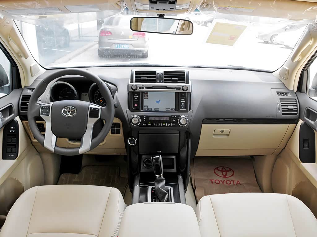 丰田(进口) 普拉多(进口) 2014款 2.7l 自动豪华版