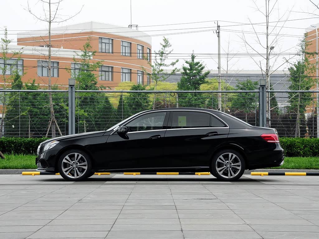 北京奔驰 奔驰e级 2015款 e 260 l 运动型