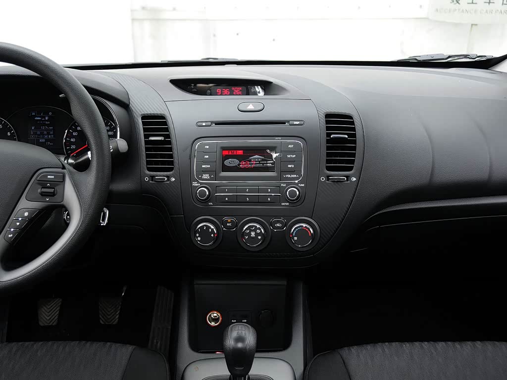 东风悦达起亚 起亚k3 2015款 1.6l 手动gl