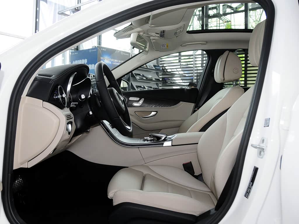 北京奔驰 奔驰c级 2015款 c 200 l 运动型