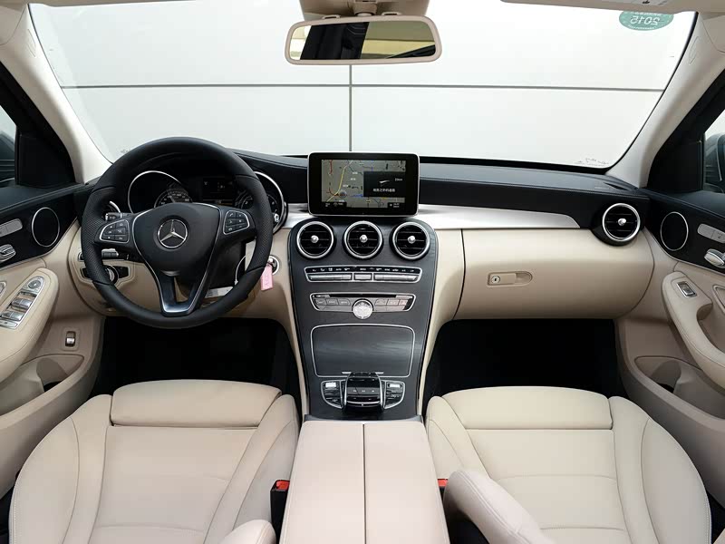 北京奔驰 奔驰c级 2015款 c 260 l 运动型