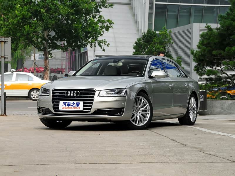 奥迪汽车官方正品经销商 800x0_q87_autohomecar__y_20140806175335967497210.jpg