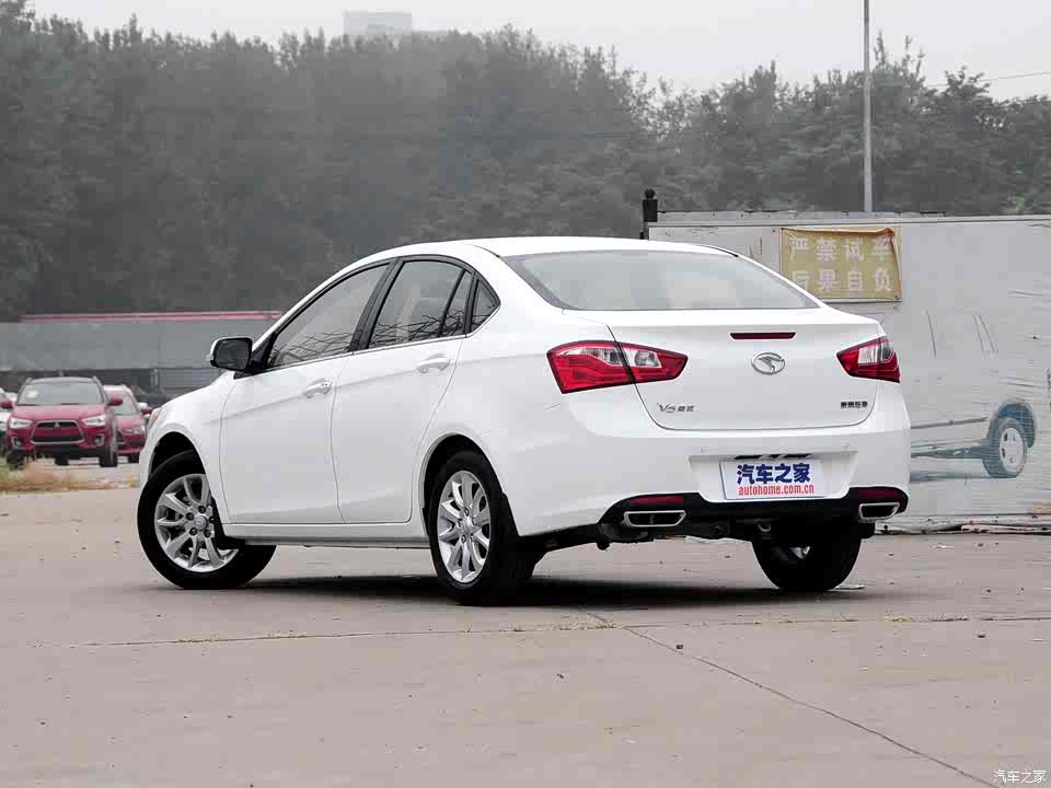 东南汽车 v5菱致 2015款 1.5l 手动旗舰型