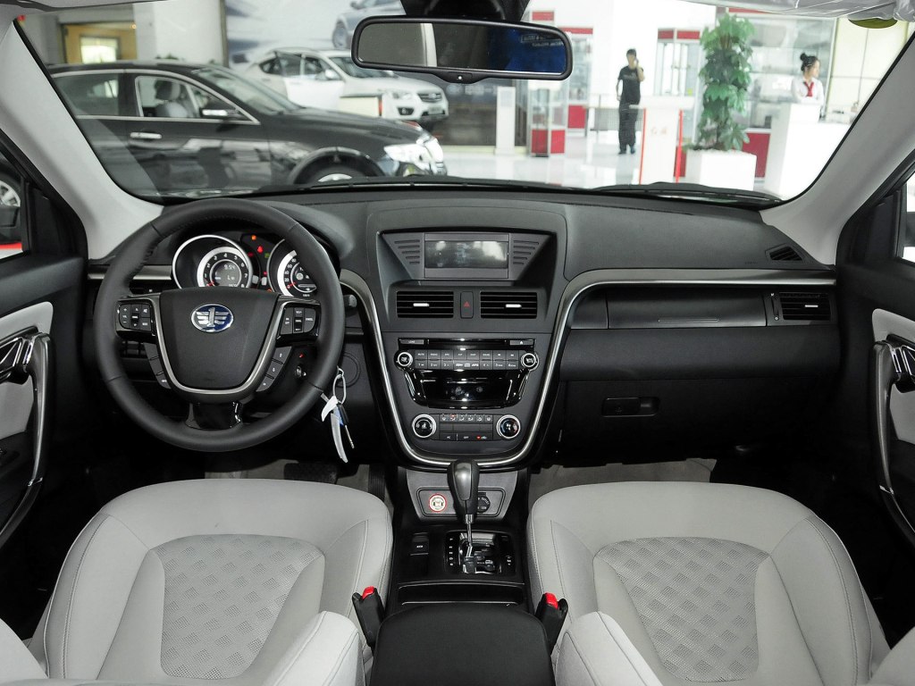 一汽奔腾 奔腾x80 2015款 20l 自动舒适周年纪念型