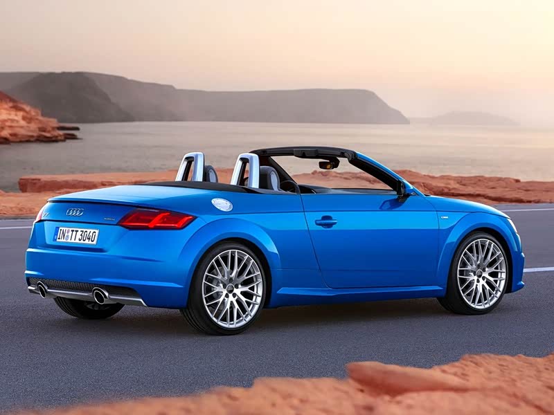 奥迪(进口) 奥迪tt 2015款 tt roadster 45 tfsi quattro