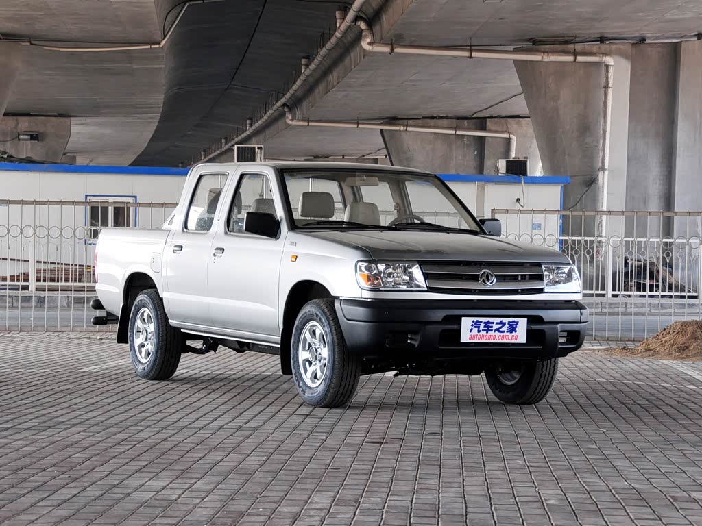 郑州日产 锐骐皮卡 2010款 2.4l汽油两驱豪华型zg24