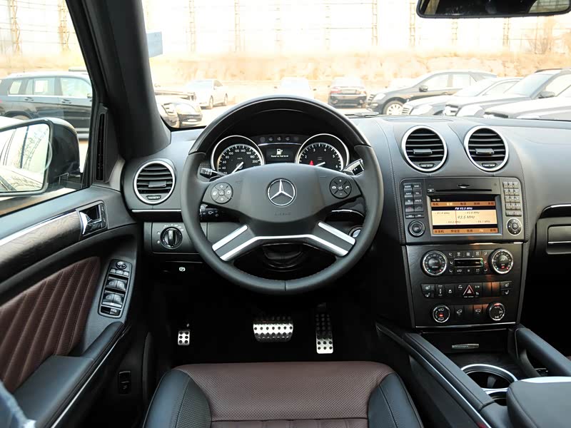 奔驰(进口) 奔驰gl级 2011款 gl 450 尊贵型 grand edition