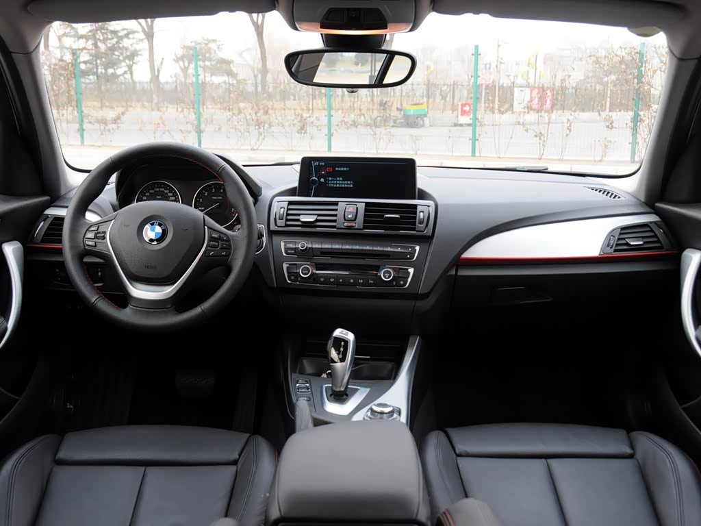 宝马(进口) 宝马1系(进口) 2012款 118i 运动型