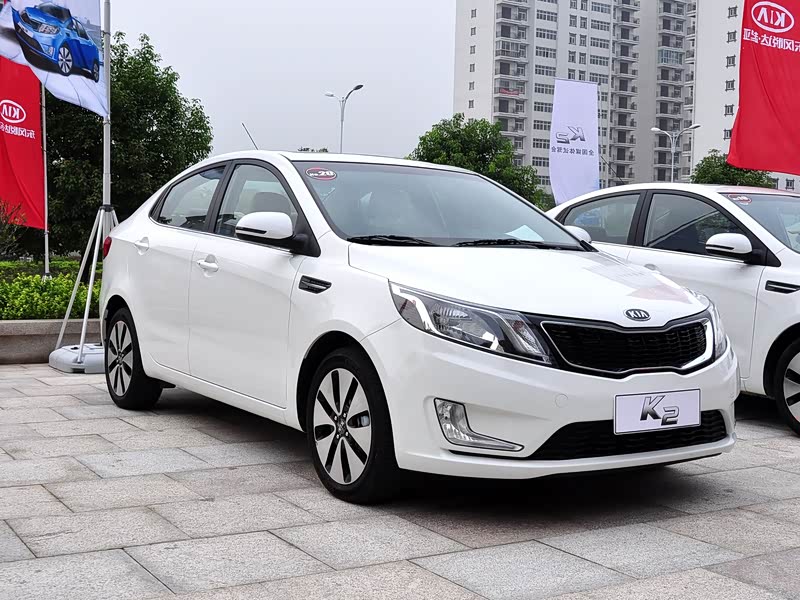 东风悦达起亚 起亚k2 2011款 三厢 1.4l at top