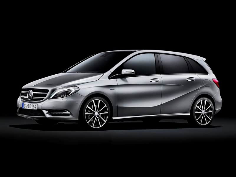 奔驰(进口) 奔驰b级 2012款 b 200 车身外观已经