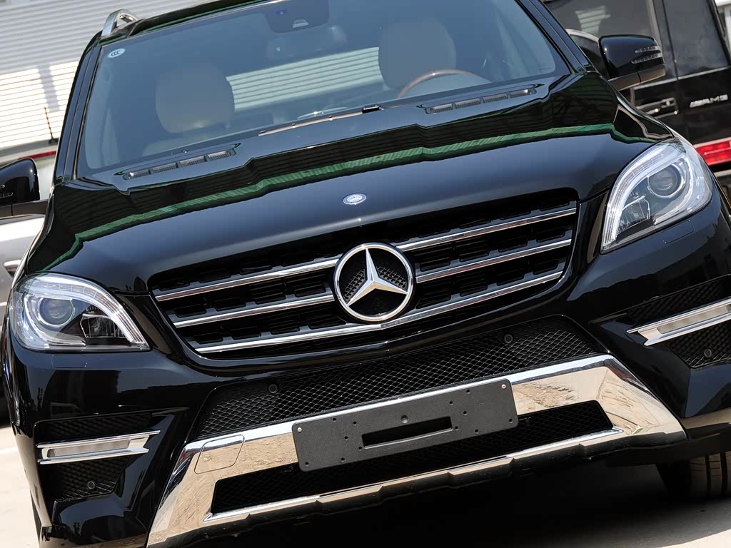 您还可以查看                                  奔驰m级:报价