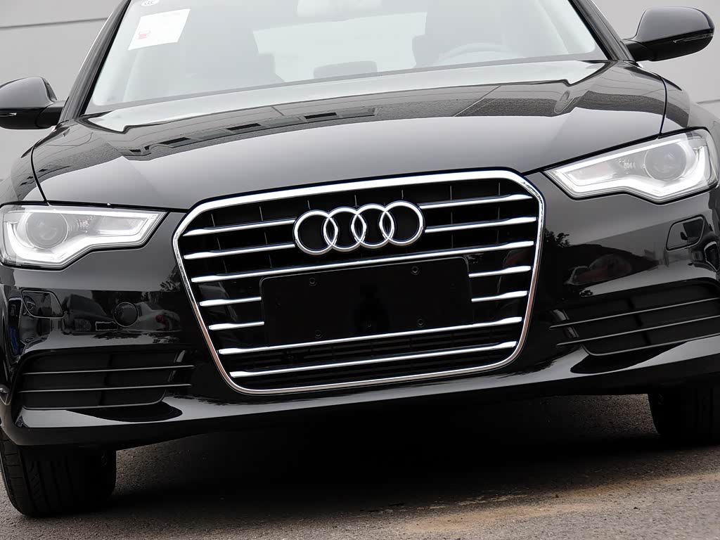 一汽-大众奥迪 奥迪a6l 2012款 tfsi 手动基本型