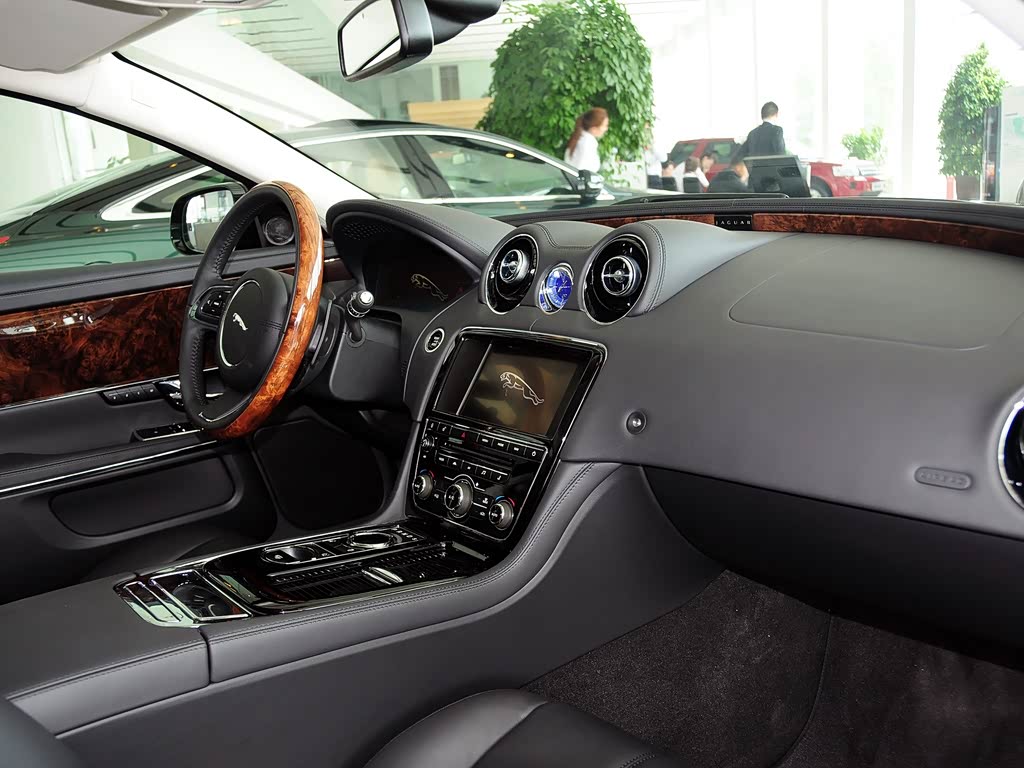 捷豹 捷豹xj 2012款 xjl 3.0 伦敦限量版