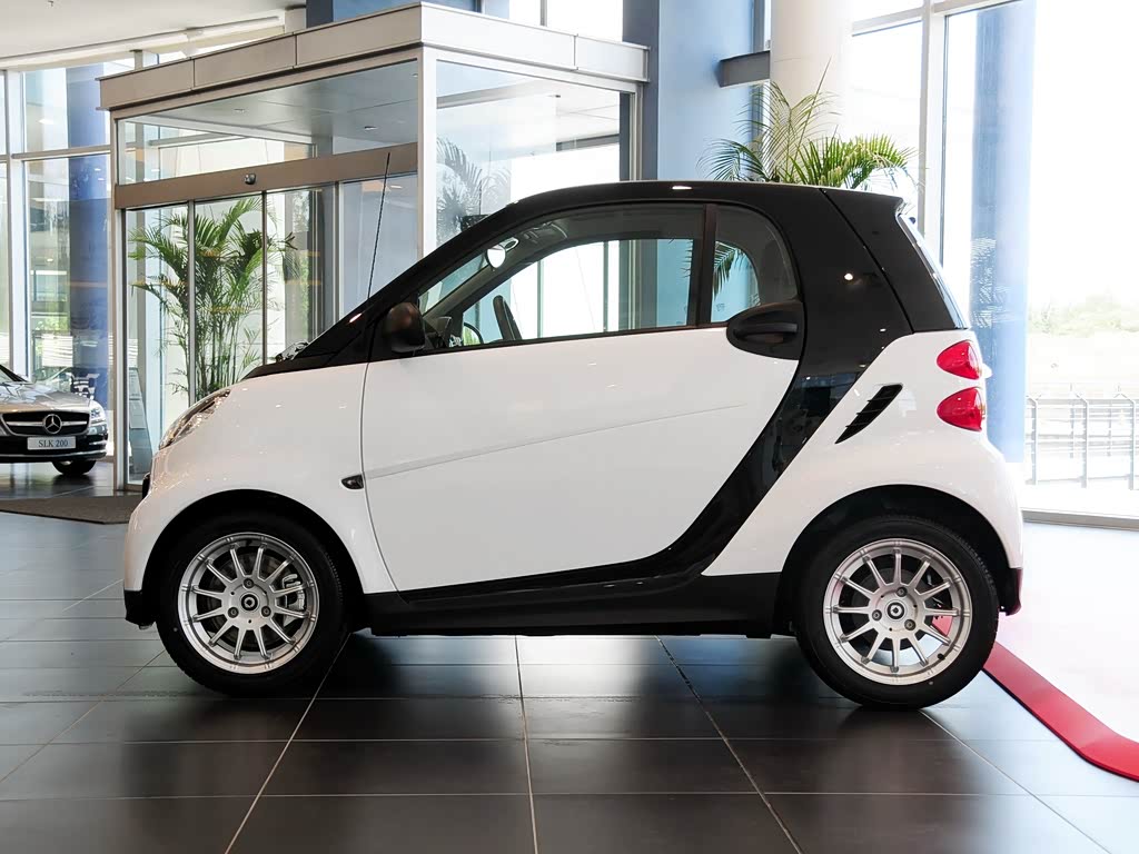 【图解图片_南宁冠星奔驰smart fortwo图片】-汽车之家