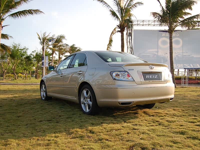 一汽丰田 锐志 2005款 3.0v premium