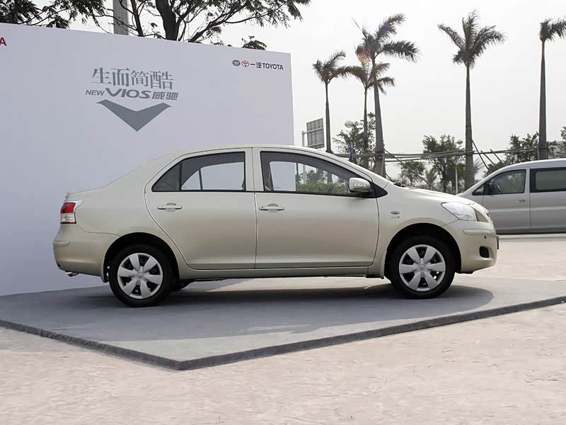一汽丰田 威驰 2008款 1.3l gl-i at