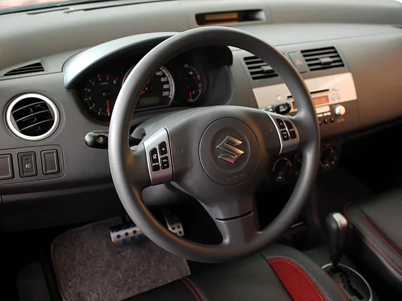 什么方向盘套不滑手 800x0_q87_autohomecar__y_4374705836927.jpg