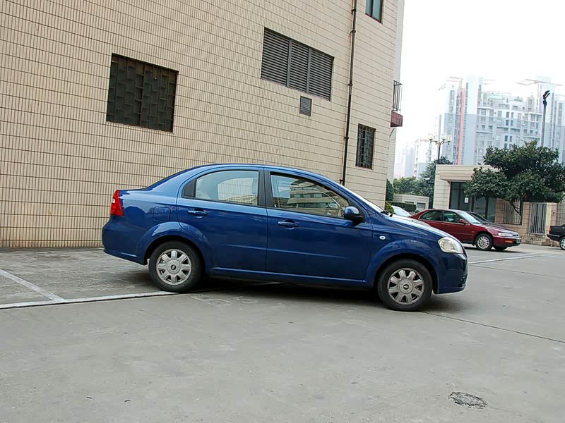 上汽通用雪佛兰 乐风 2008款 1.6 sx at navi