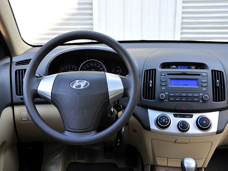 北京现代 悦动 2010款 1.6l mt gls