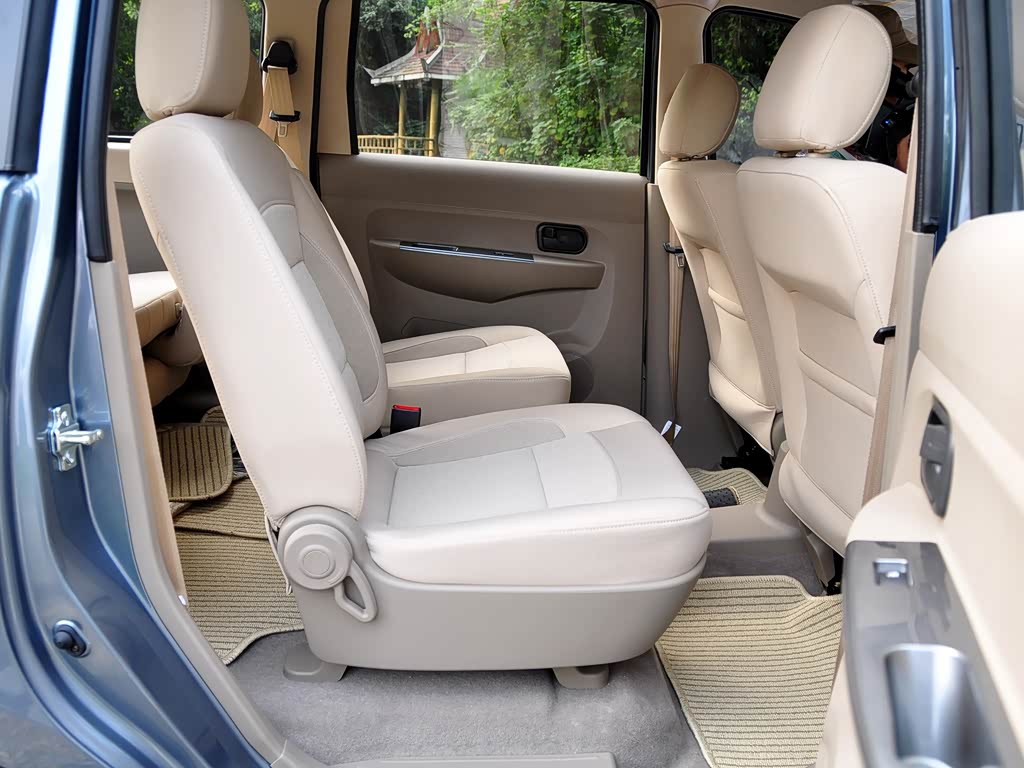 【图解图片_云南中机汽贸五菱宏光图片】-汽车之家