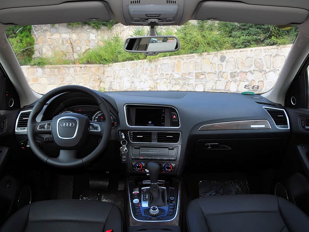 一汽-大众奥迪 奥迪q5 2011款 2.0tfsi 豪华型