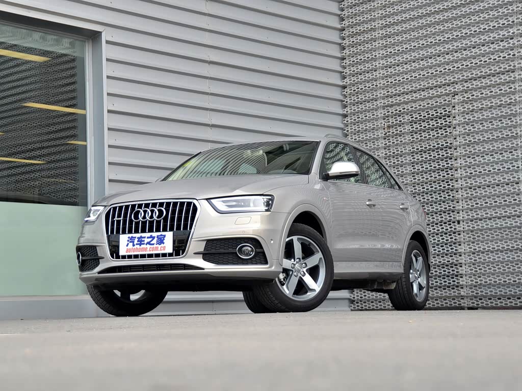 奥迪(进口) 奥迪q3(进口) 2012款 40 tfsi quattro 运动型