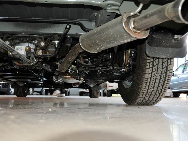 福田汽车 蒙派克e 2011款 2.4l-m240sl财富快车舒适版4g64