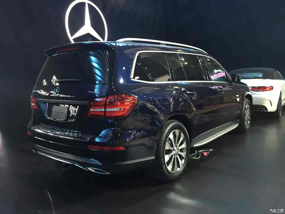 2015洛杉矶车展探馆:奔驰gls/gls amg
